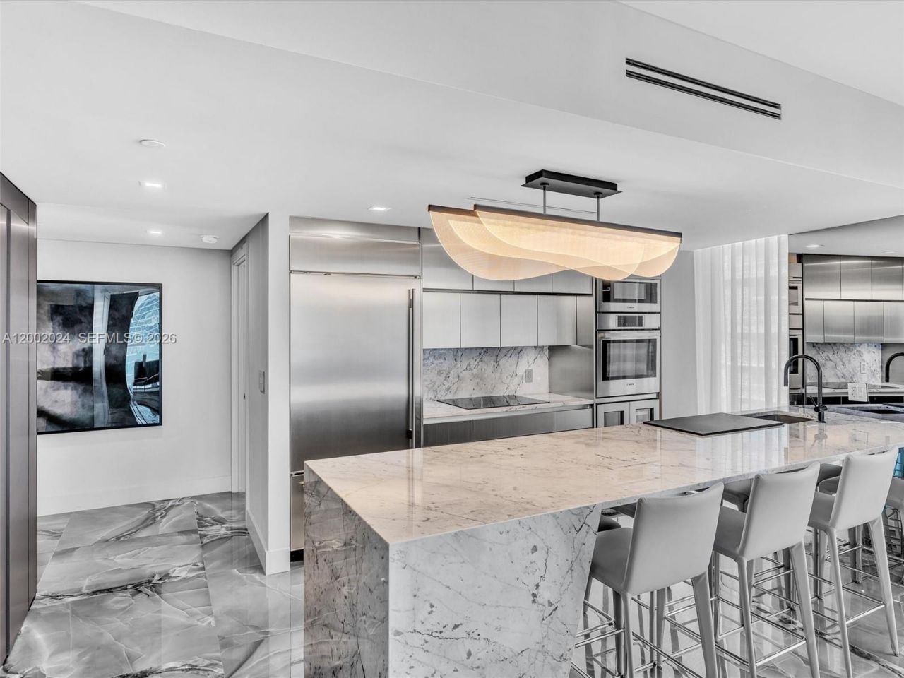 475 Brickell Ave, Unit 2715, Miami, FL 33131 Photo