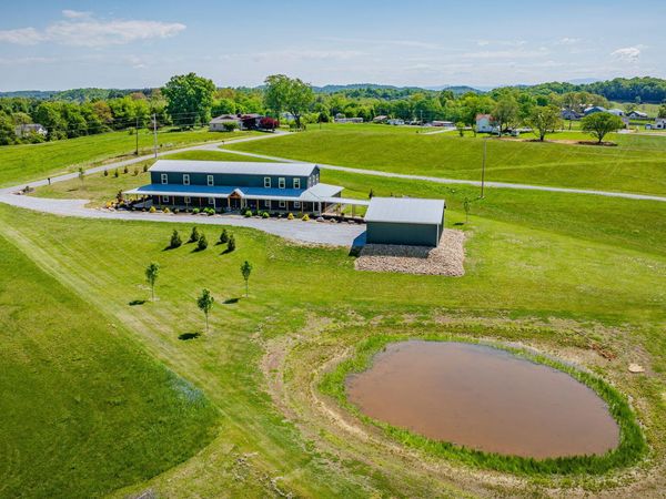 1600 Mary Lamons Road, Afton, TN 37616