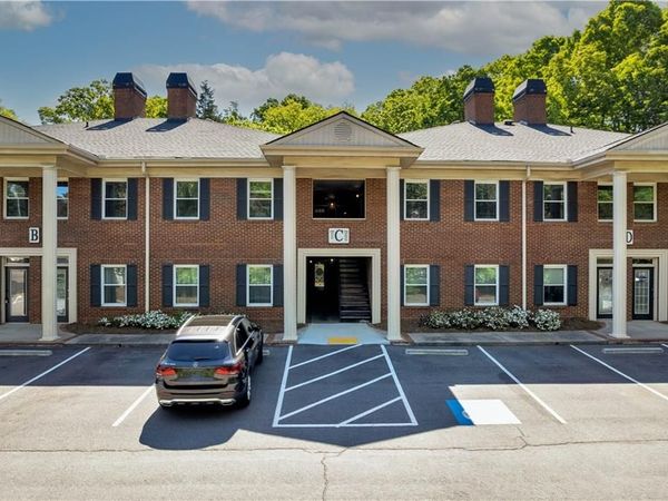 425 E Crossville Road , Unit 213, Roswell, GA 30075