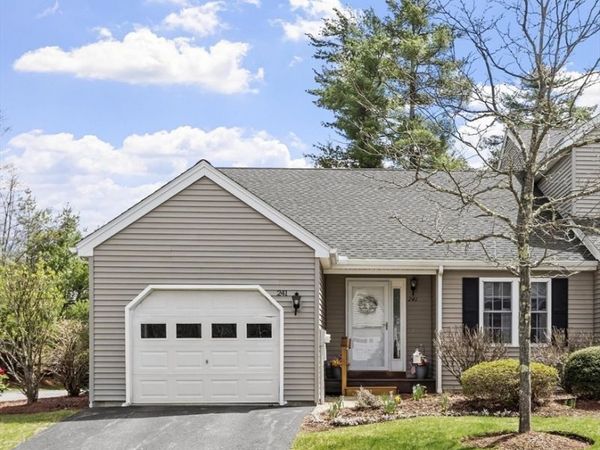 241 Bridle Cross, Unit 241, Fitchburg, MA 01420