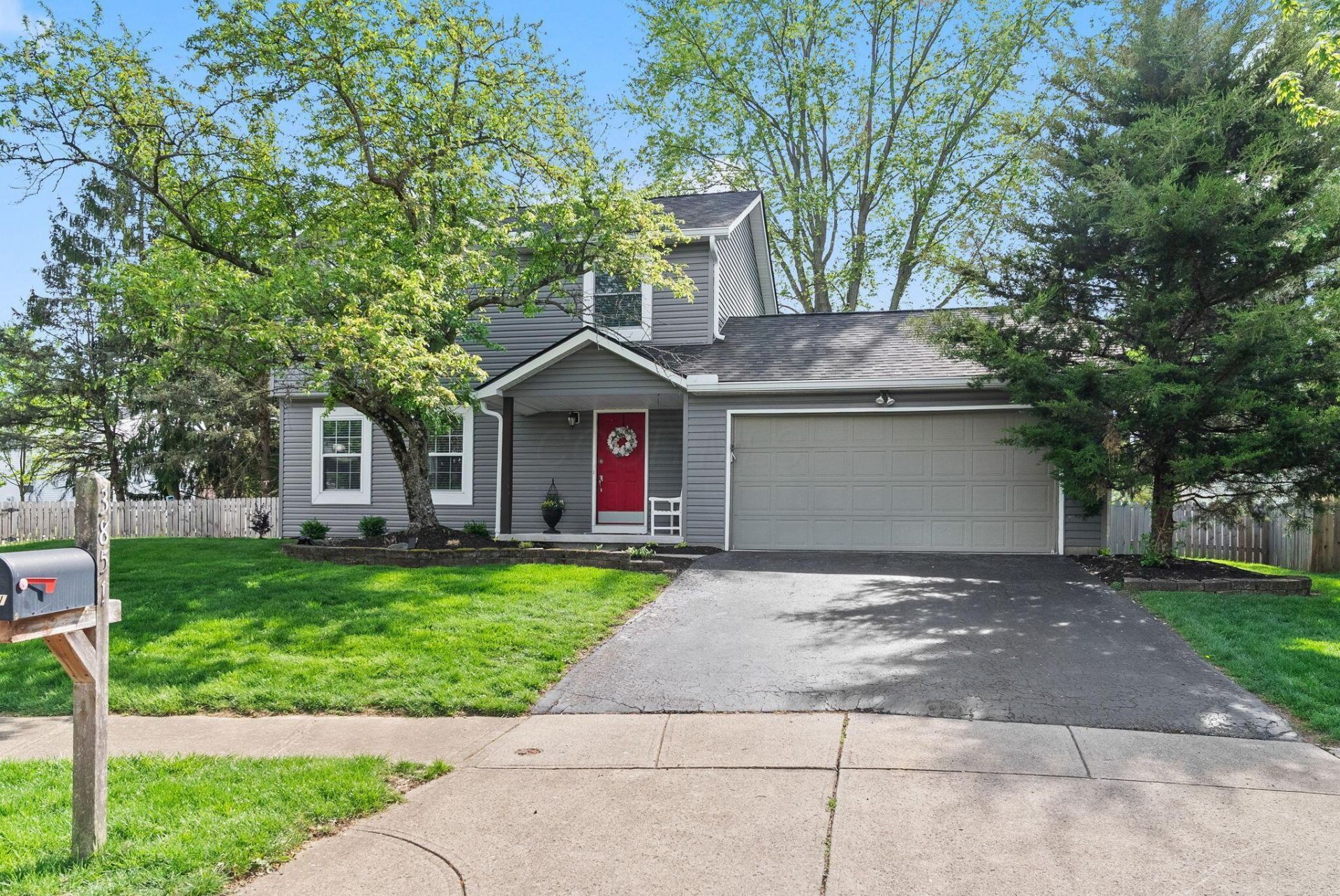 3851 Saddlebrook Court, Columbus, OH 43221 Main Photo