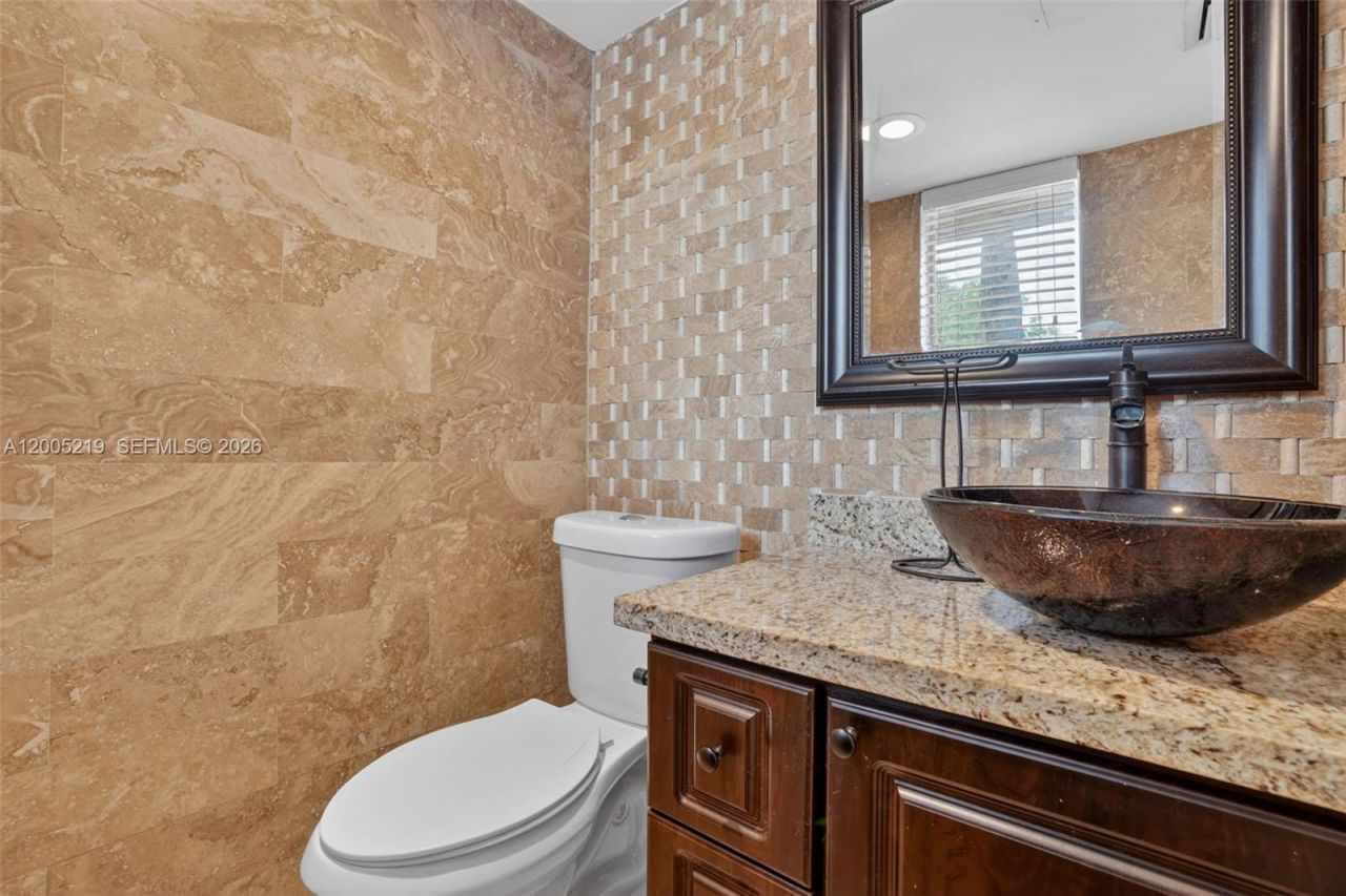845 NW 91st Ter , Plantation, FL 33324 Photo