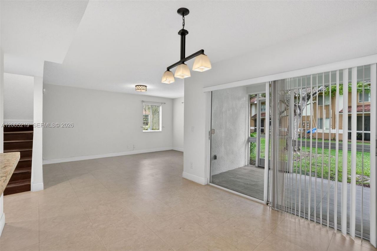 845 NW 91st Ter , Plantation, FL 33324 Photo