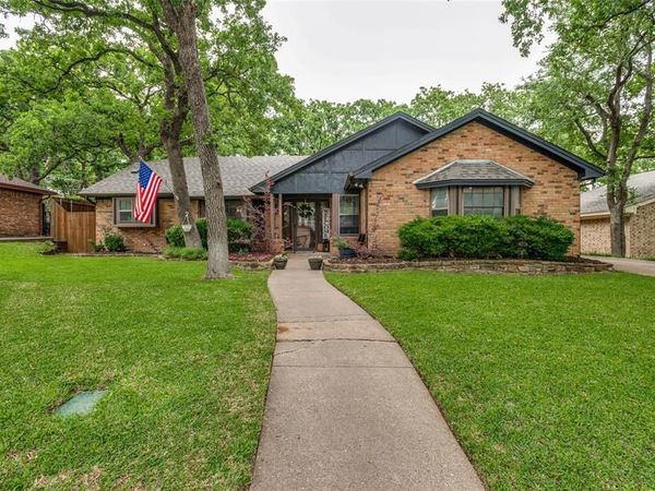 2228 Mountainview Drive , Hurst, TX 76054