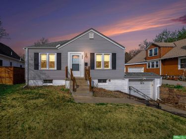 1804 N 48 Avenue , Omaha, NE 68104
