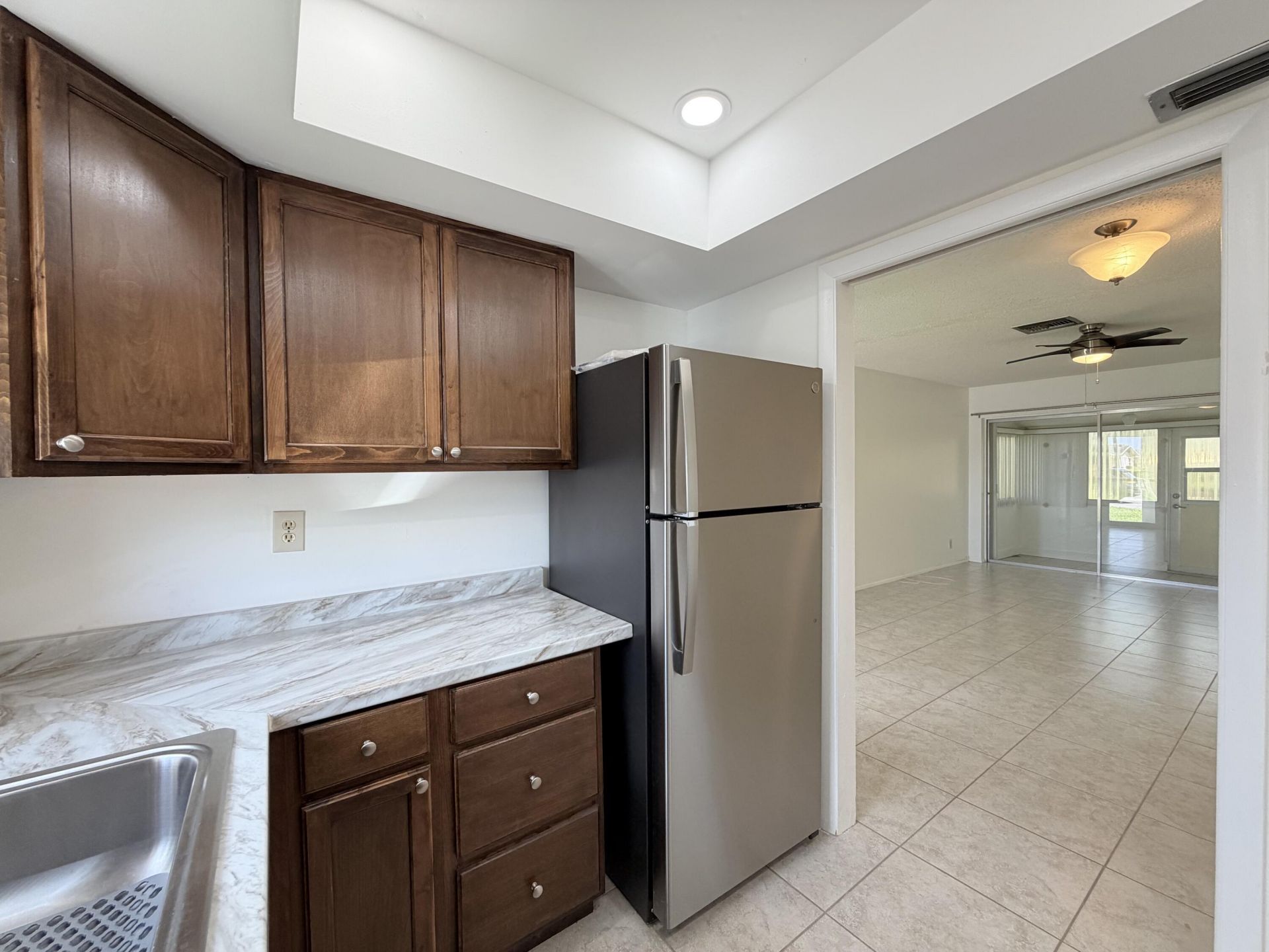2607 Dudley Drive W, Unit L, West Palm Beach, FL 33415 Photo