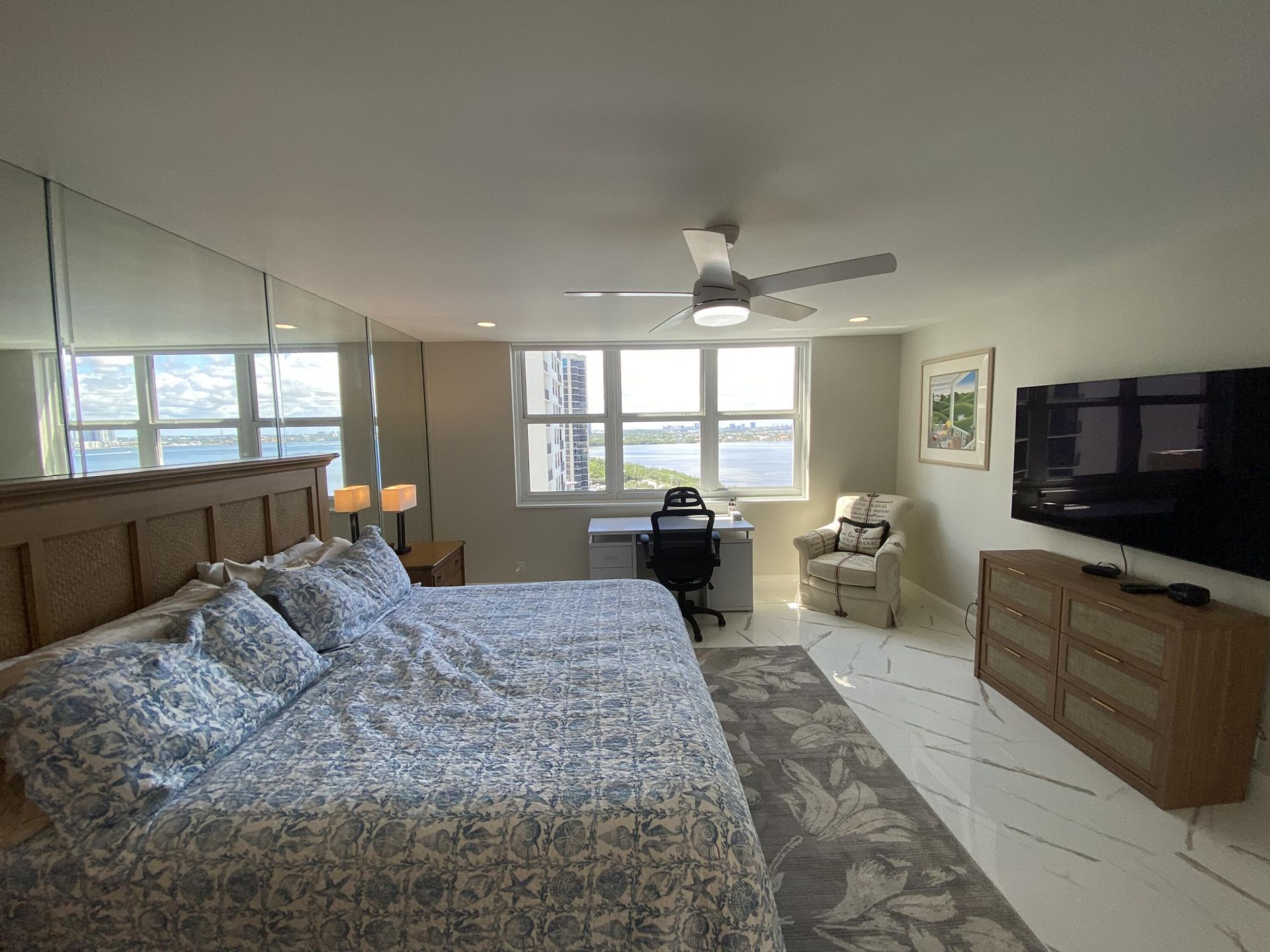 5440 N Ocean Drive, Unit 1501, Singer Island, FL 33404 Photo