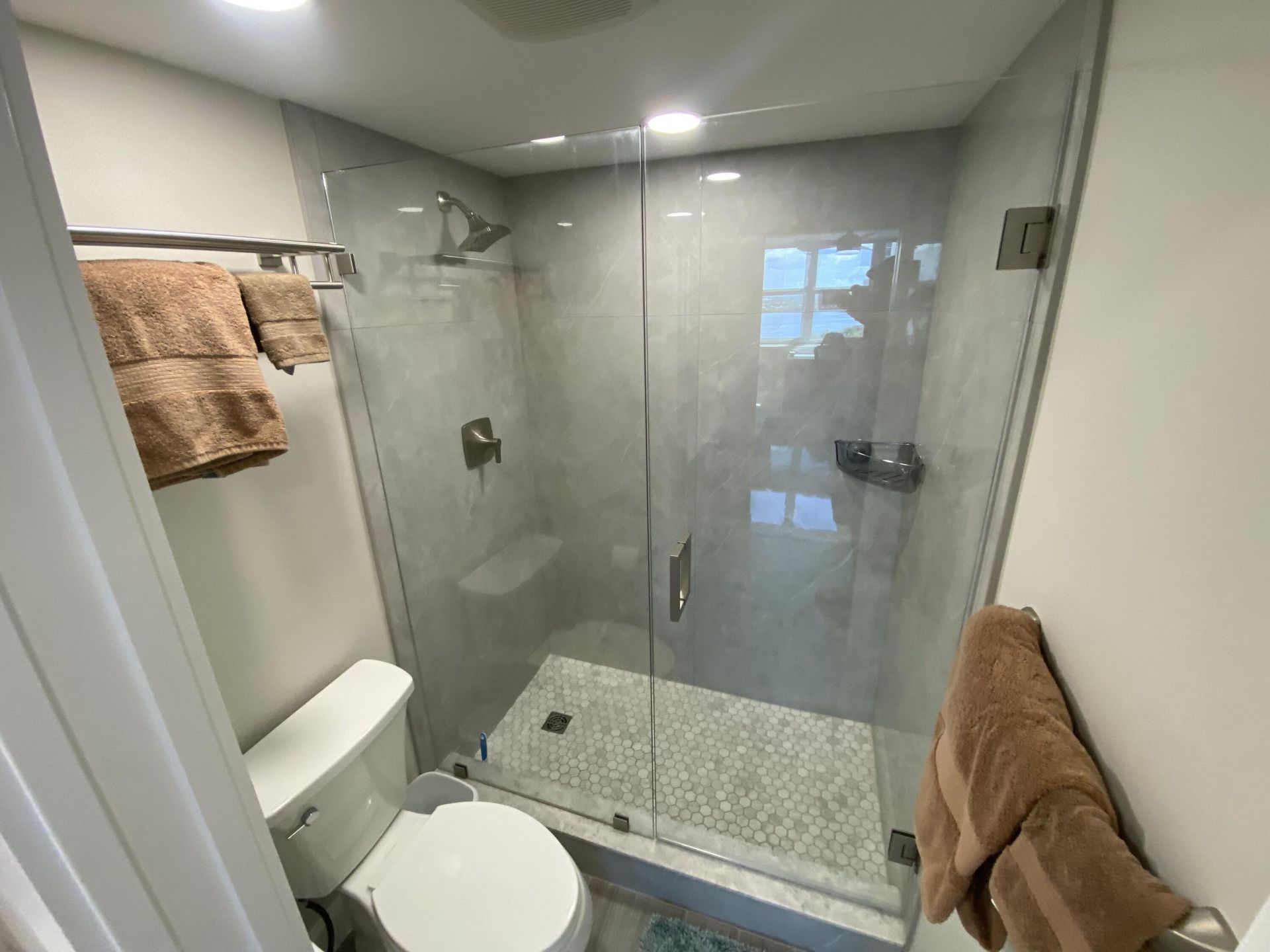 5440 N Ocean Drive, Unit 1501, Singer Island, FL 33404 Photo