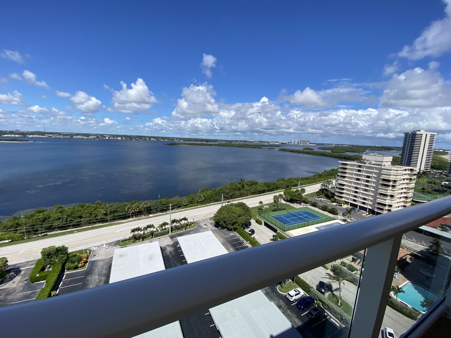 5440 N Ocean Drive, Unit 1501, Singer Island, FL 33404 Photo