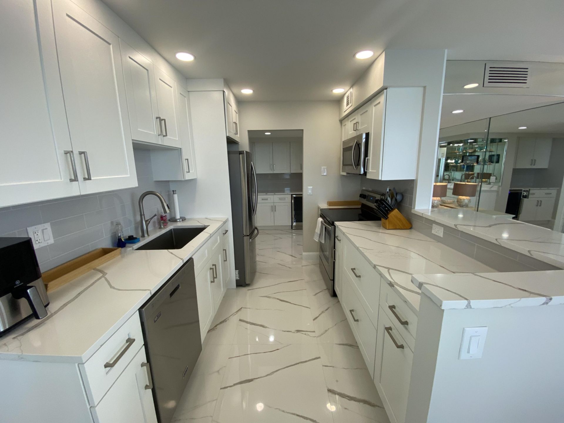 5440 N Ocean Drive, Unit 1501, Singer Island, FL 33404 Photo