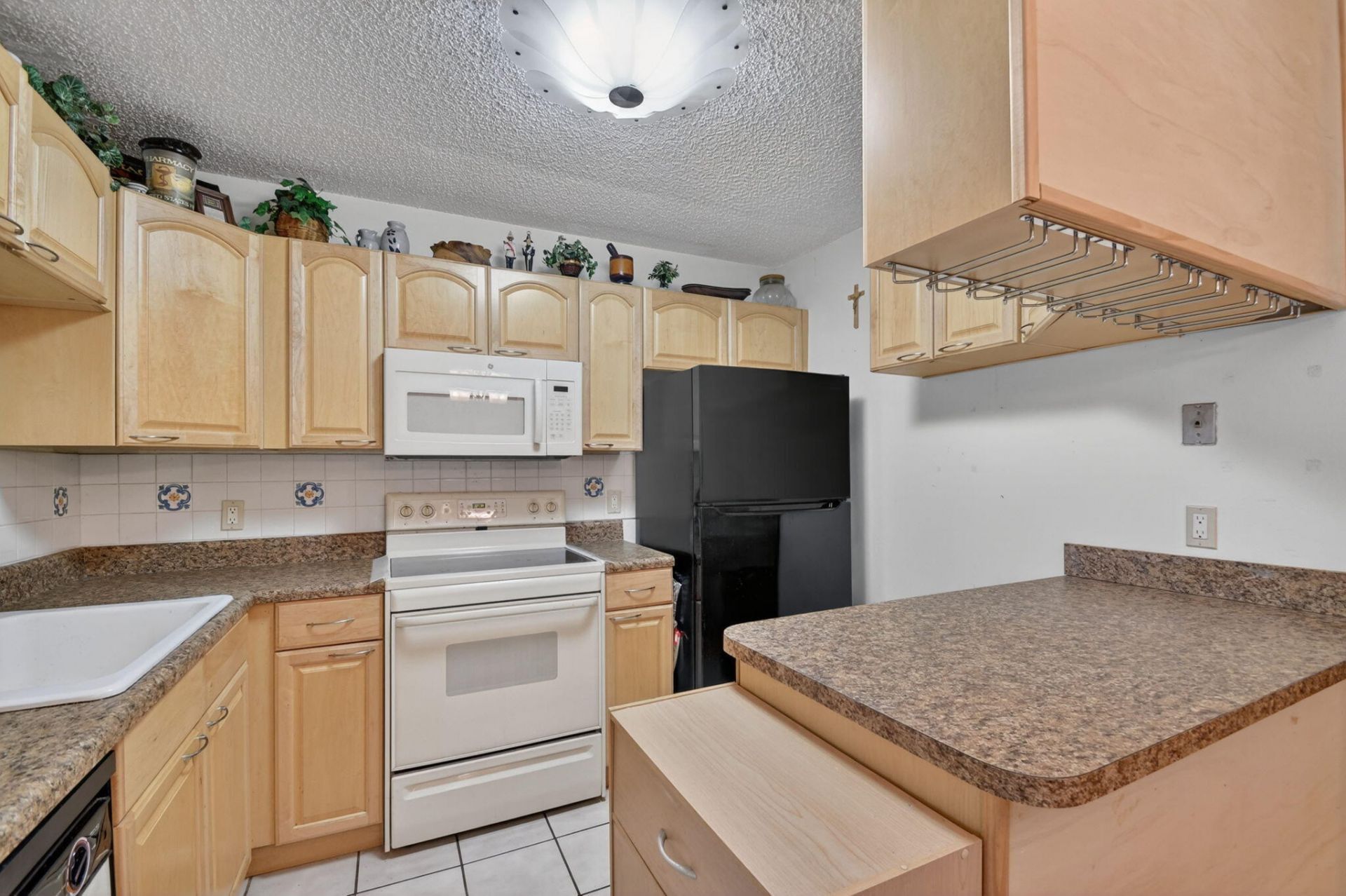 2730 Ida Way, Unit 16a, West Palm Beach, FL 33415 Photo