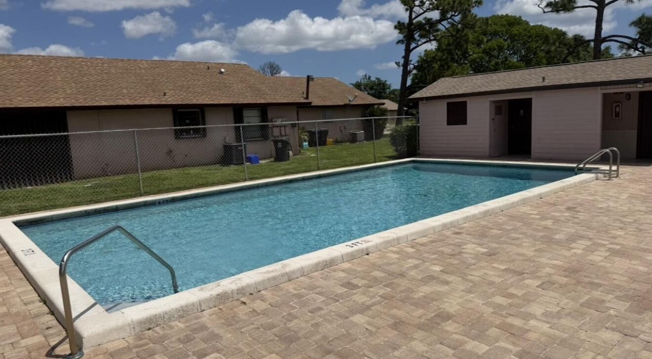 2730 Ida Way, Unit 16a, West Palm Beach, FL 33415 Photo