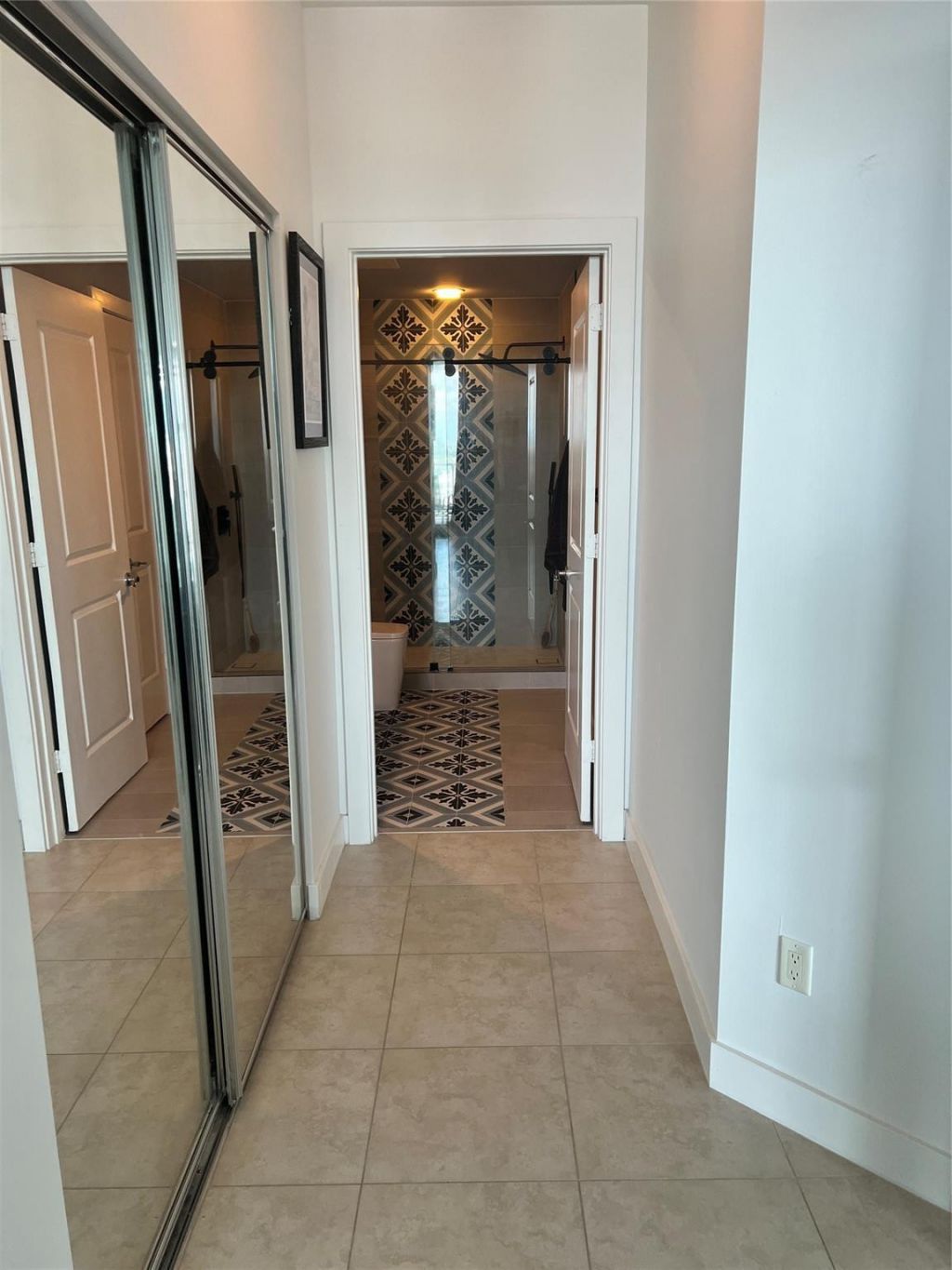 315 NE 3rd Avenue, Unit 1509, Fort Lauderdale, FL 33301 Photo