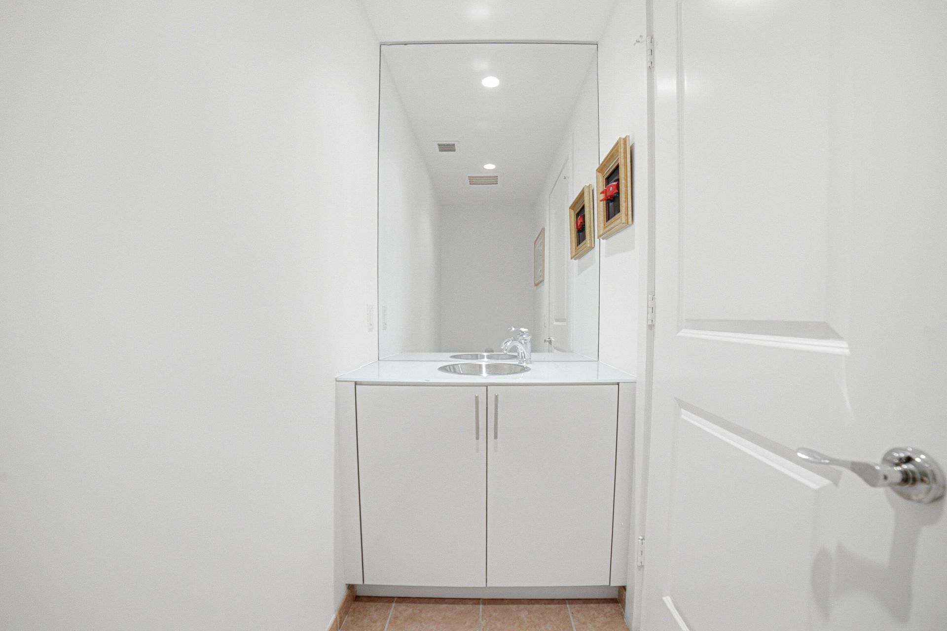 315 NE 3rd Avenue, Unit 1509, Fort Lauderdale, FL 33301 Photo