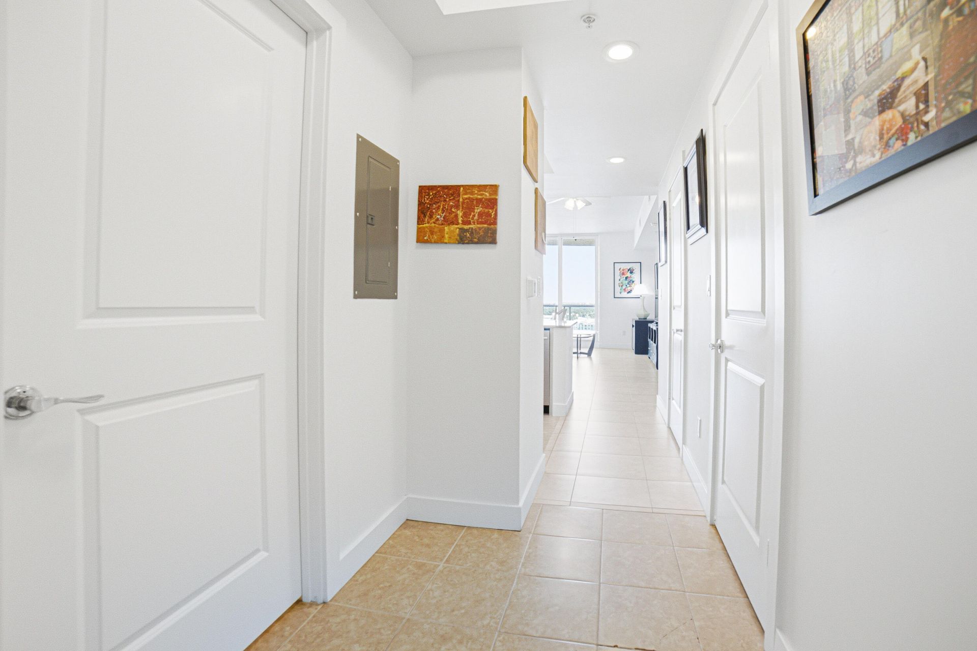 315 NE 3rd Avenue, Unit 1509, Fort Lauderdale, FL 33301 Photo