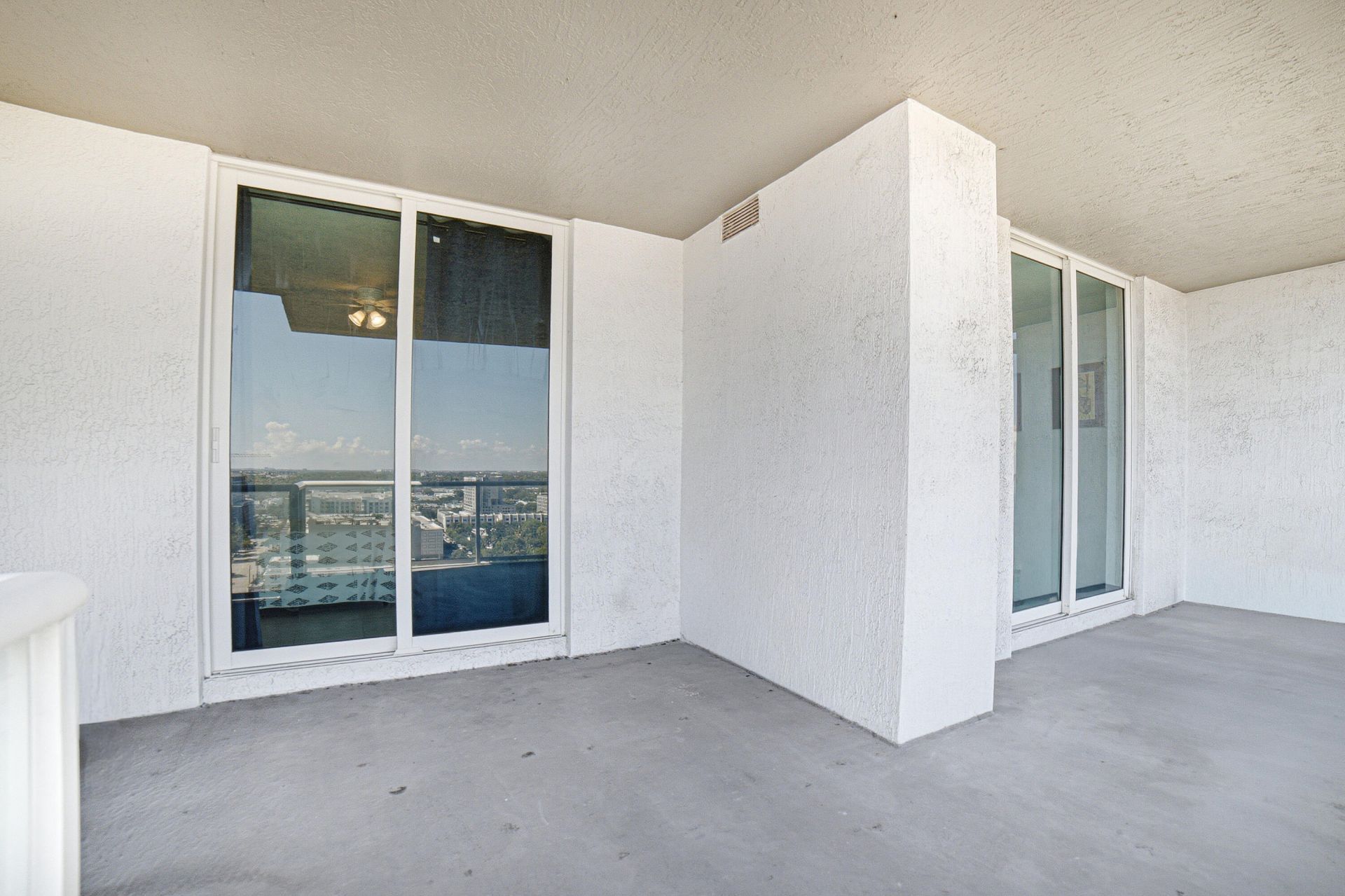 315 NE 3rd Avenue, Unit 1509, Fort Lauderdale, FL 33301 Photo