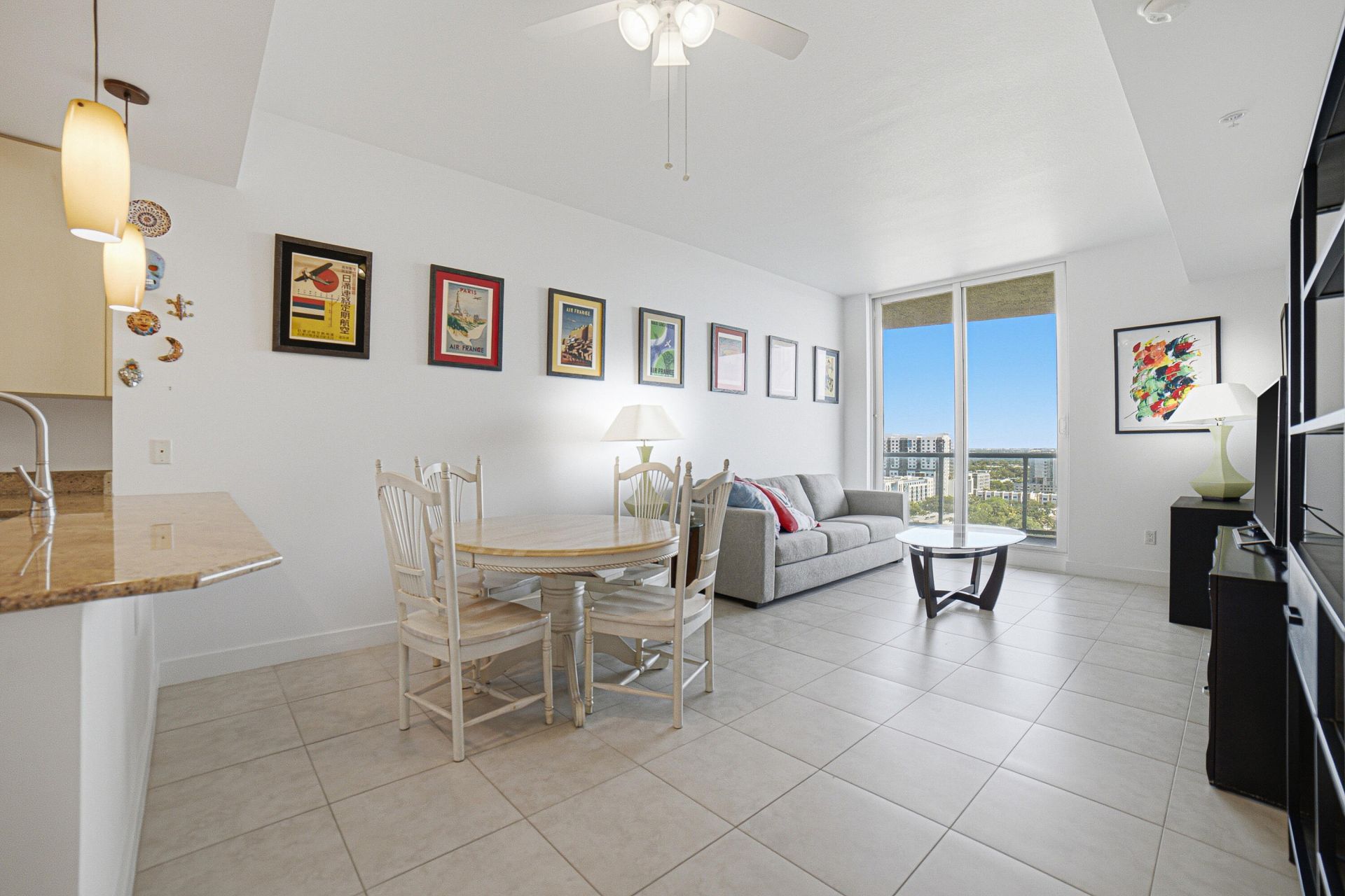 315 NE 3rd Avenue, Unit 1509, Fort Lauderdale, FL 33301 Photo