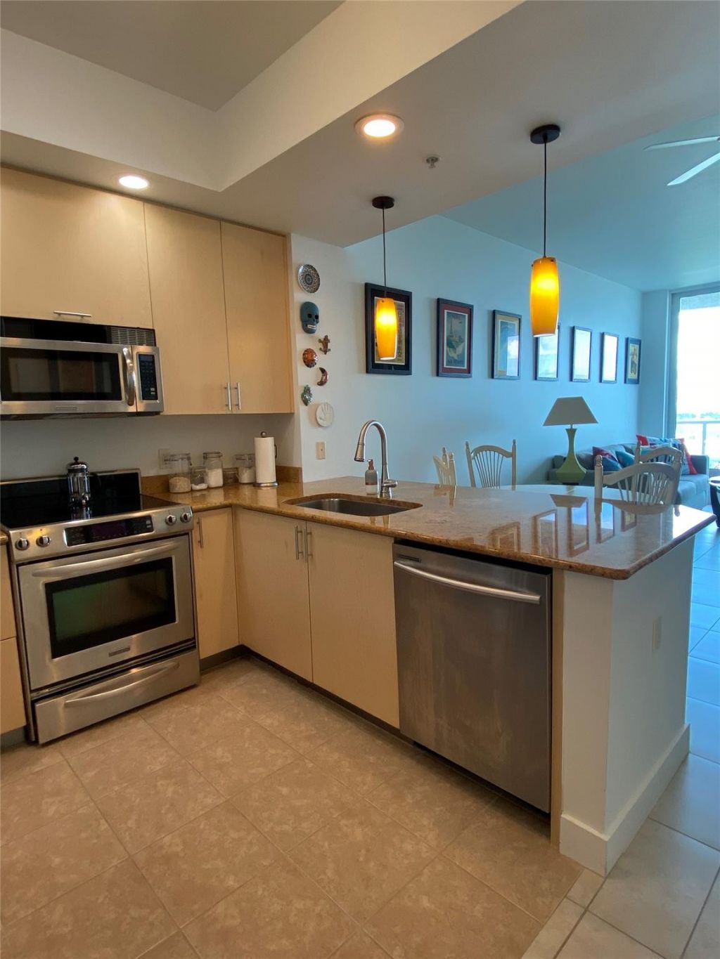 315 NE 3rd Avenue, Unit 1509, Fort Lauderdale, FL 33301 Photo