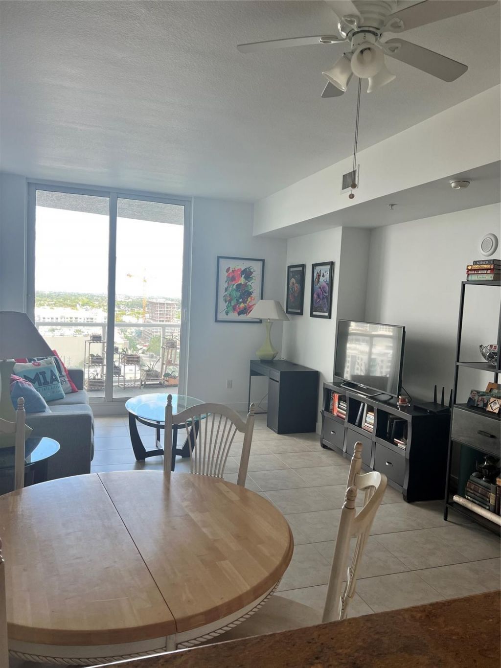 315 NE 3rd Avenue, Unit 1509, Fort Lauderdale, FL 33301 Photo