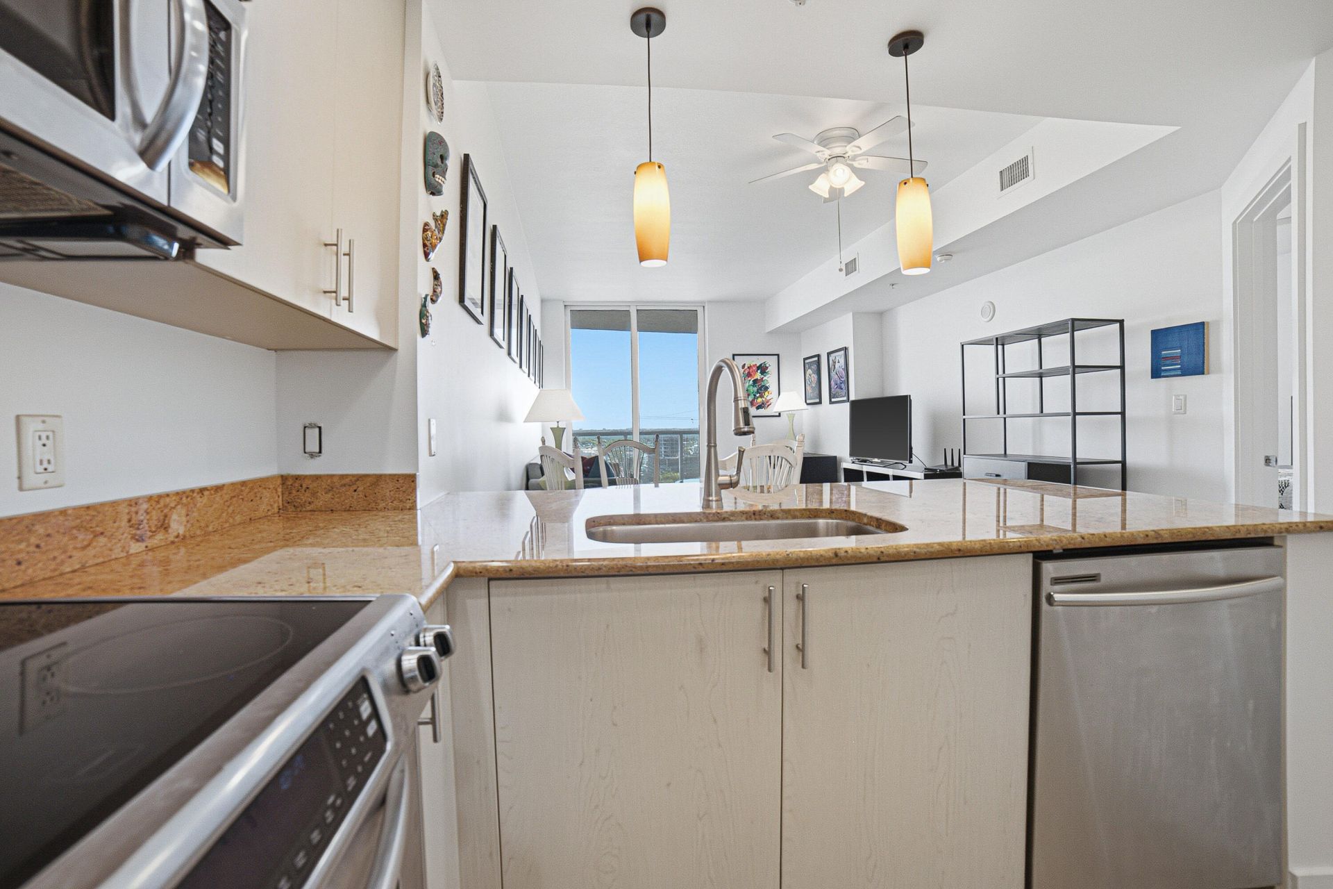 315 NE 3rd Avenue, Unit 1509, Fort Lauderdale, FL 33301 Photo