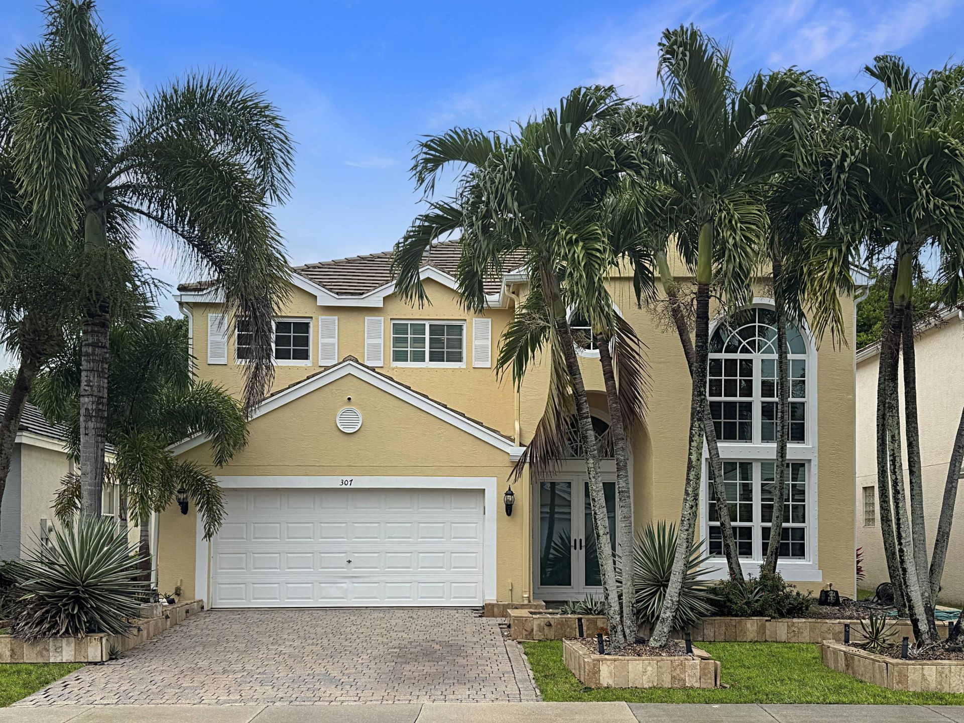 307 Berenger Walk, Royal Palm Beach, FL 33414 Photo