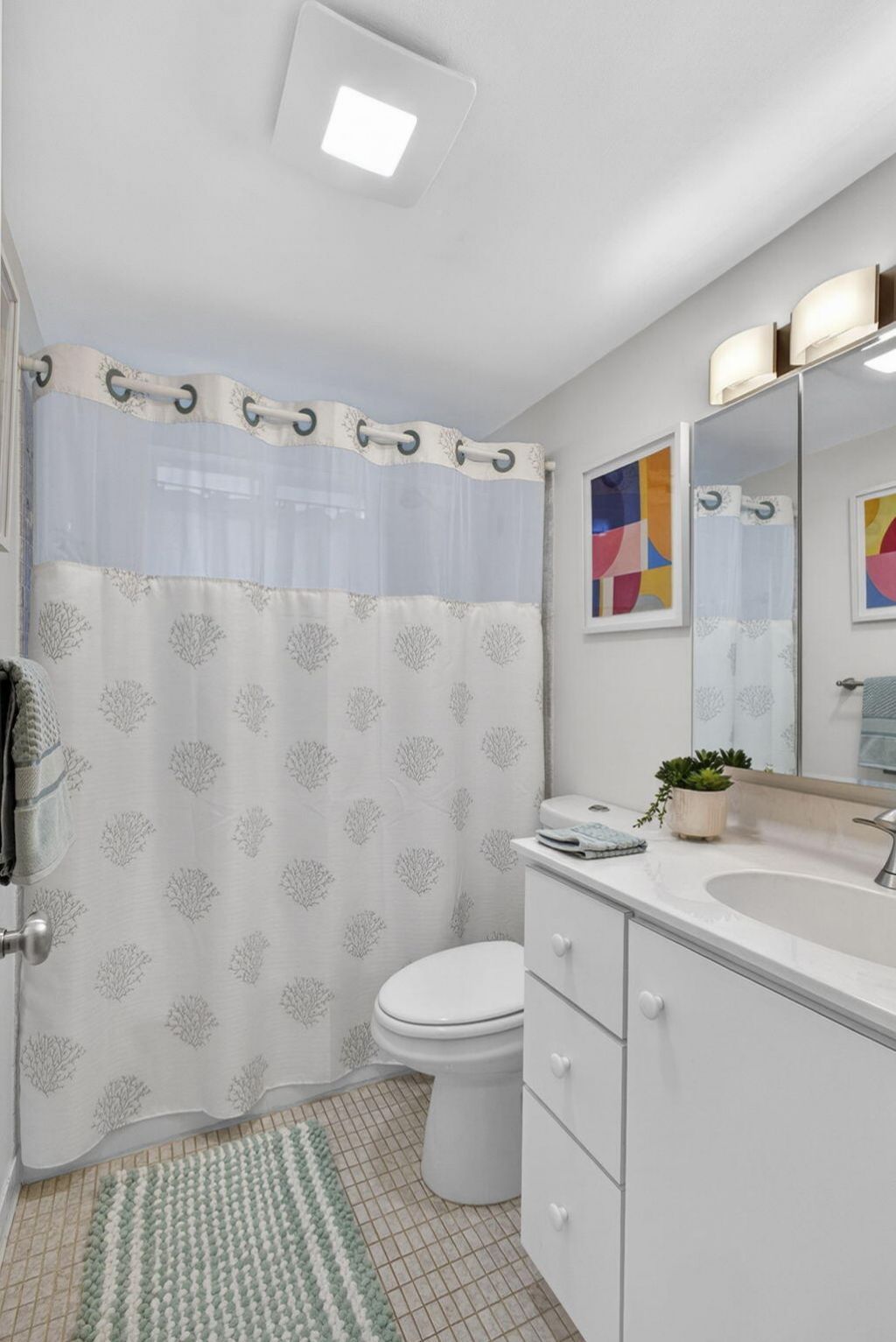 3402 Cynthia Lane, Unit 201, Lake Worth Beach, FL 33461 Photo