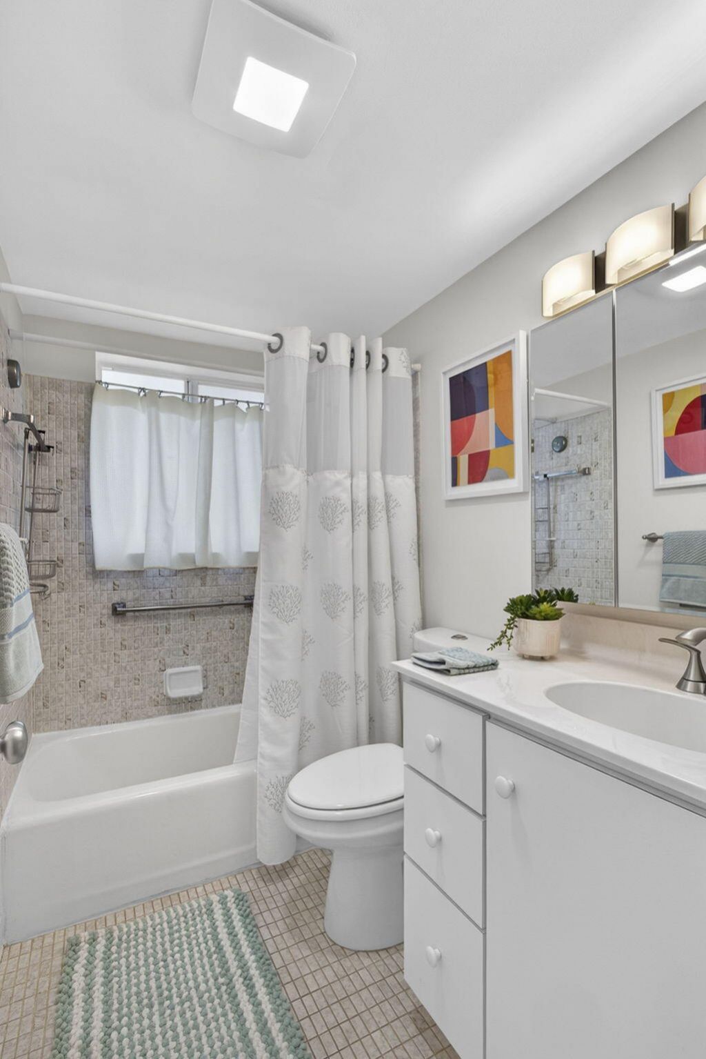 3402 Cynthia Lane, Unit 201, Lake Worth Beach, FL 33461 Photo