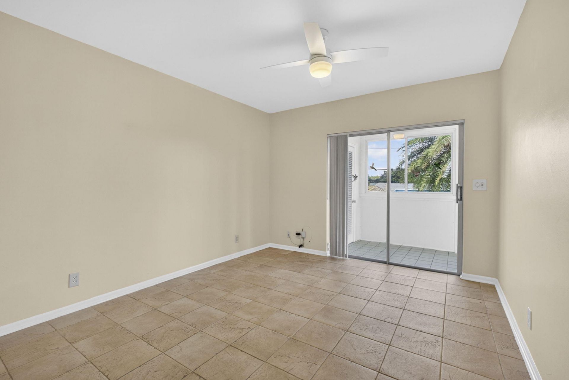 3402 Cynthia Lane, Unit 201, Lake Worth Beach, FL 33461 Photo