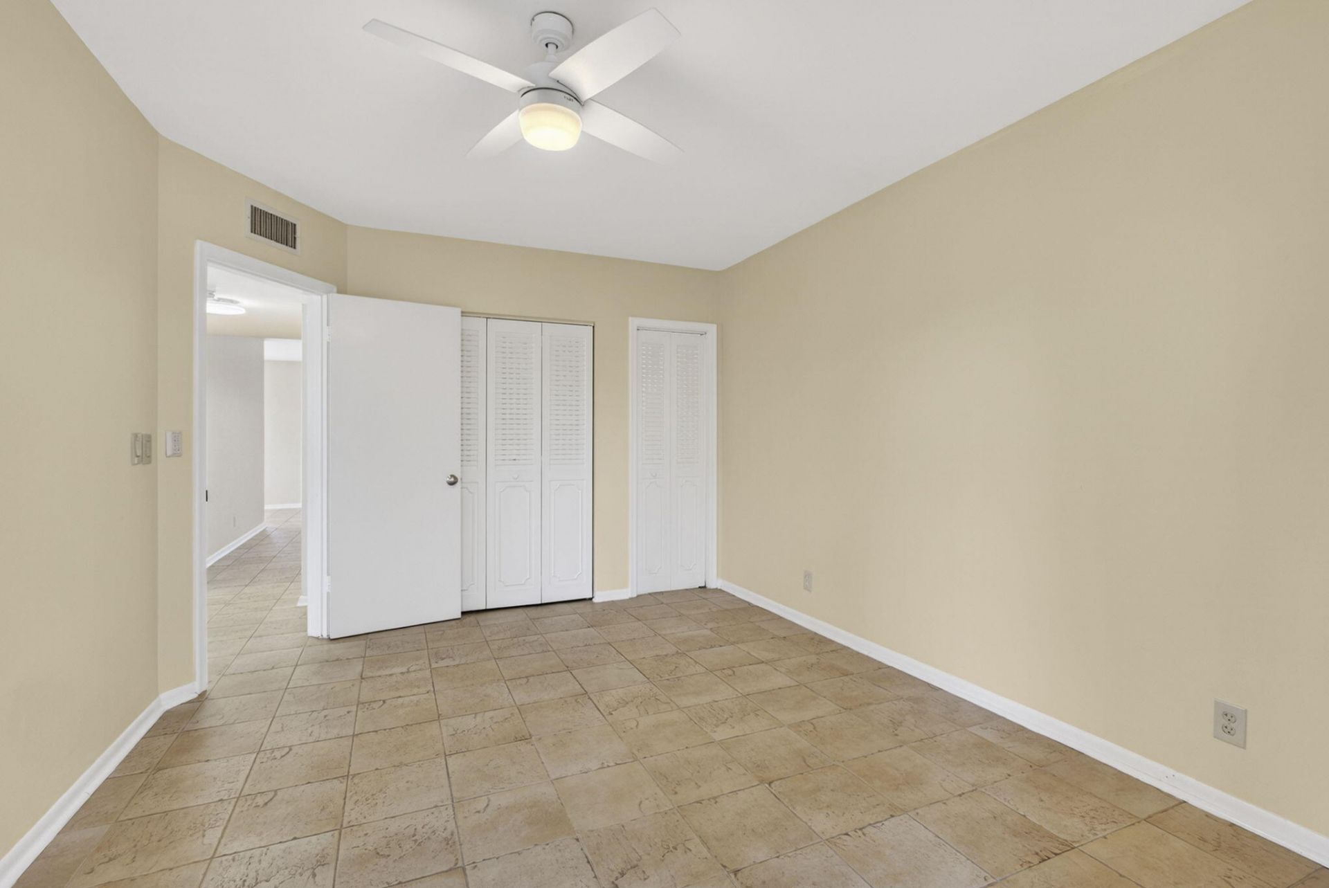 3402 Cynthia Lane, Unit 201, Lake Worth Beach, FL 33461 Photo