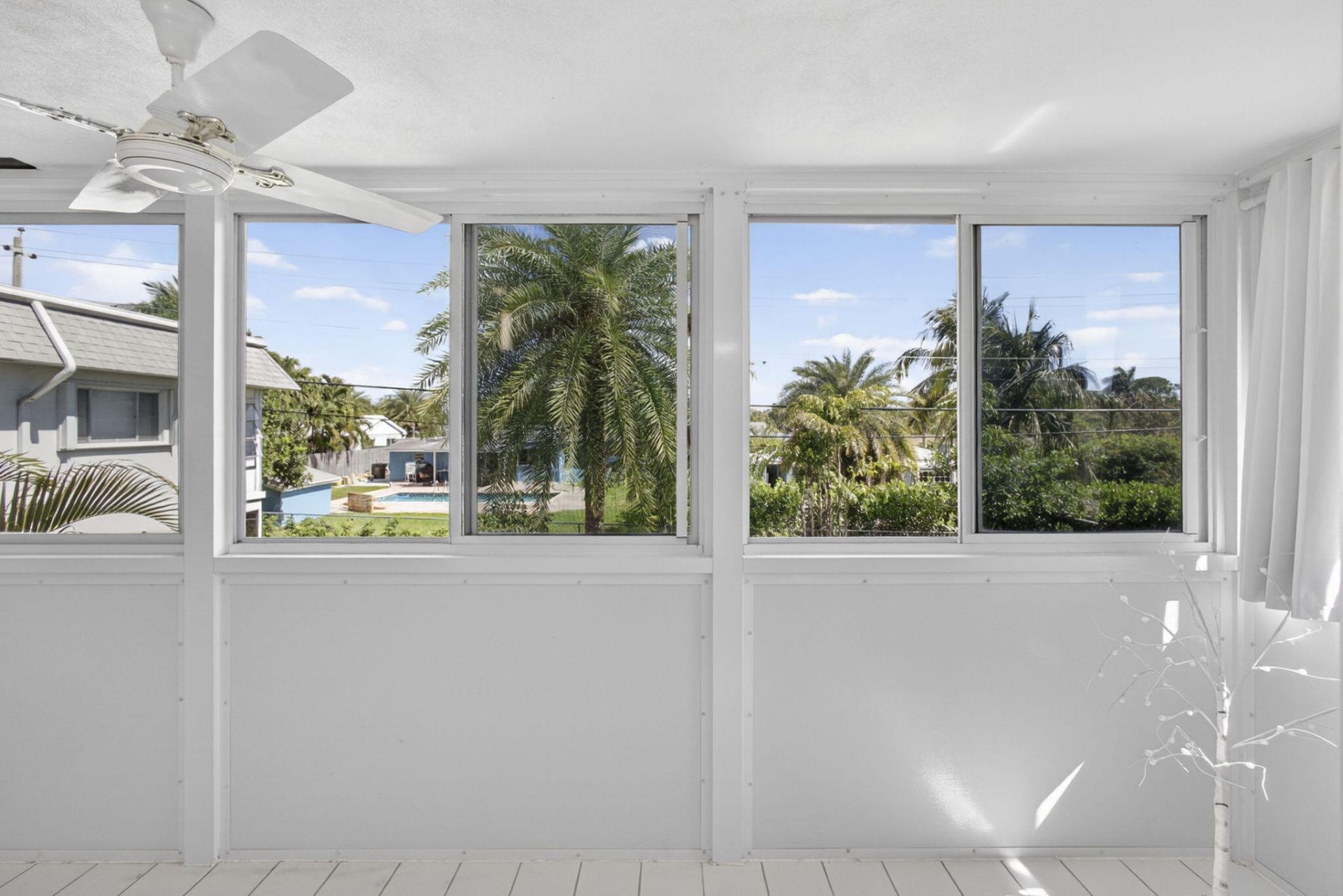 3402 Cynthia Lane, Unit 201, Lake Worth Beach, FL 33461 Photo