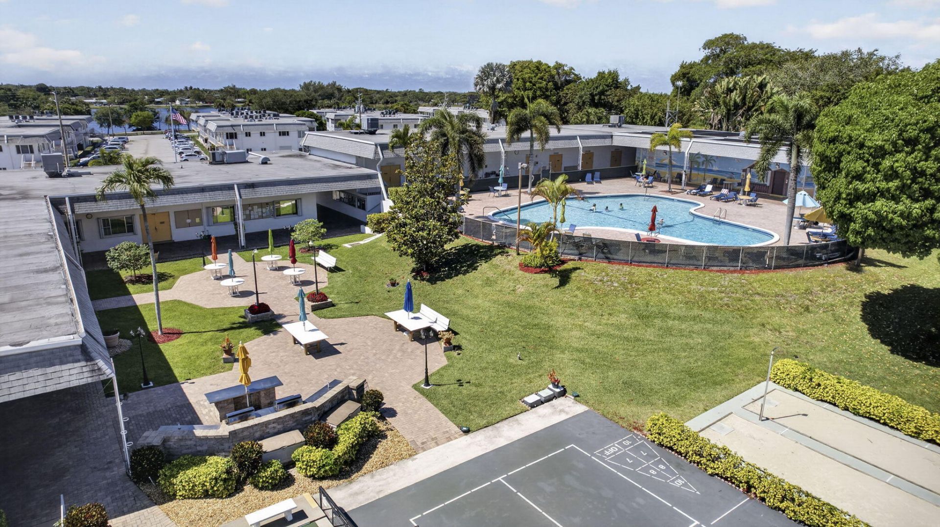 3402 Cynthia Lane, Unit 201, Lake Worth Beach, FL 33461 Photo