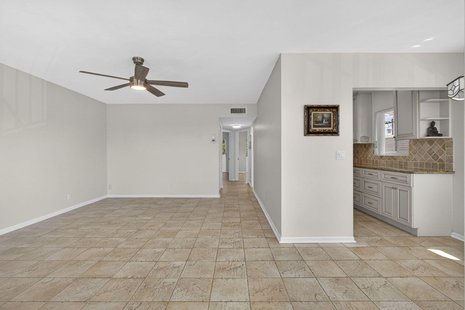3402 Cynthia Lane, Unit 201, Lake Worth Beach, FL 33461 Photo