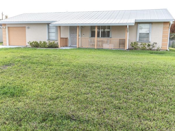 662 NW Bayshore Boulevard, Port St. Lucie, FL 34983