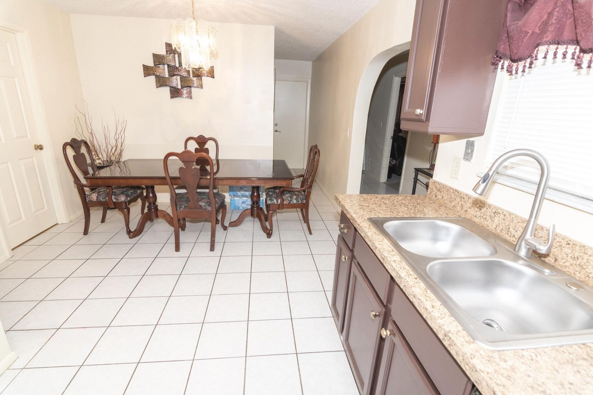 662 NW Bayshore Boulevard, Port Saint Lucie, FL 34983 Photo