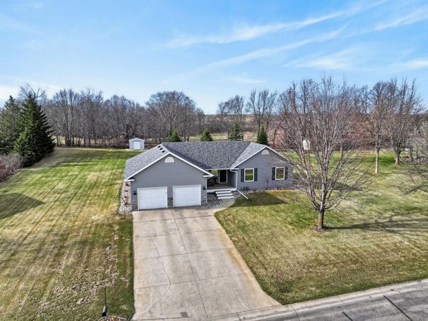 3860 Latoka View Lane SW, Alexandria, MN 56308