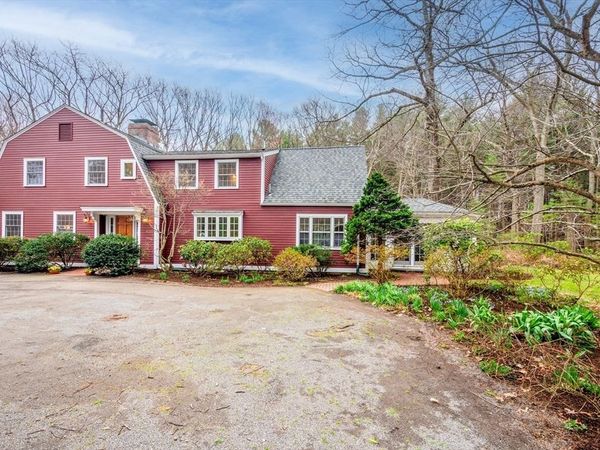 134 Sandy Pond Rd, Lincoln, MA 01773