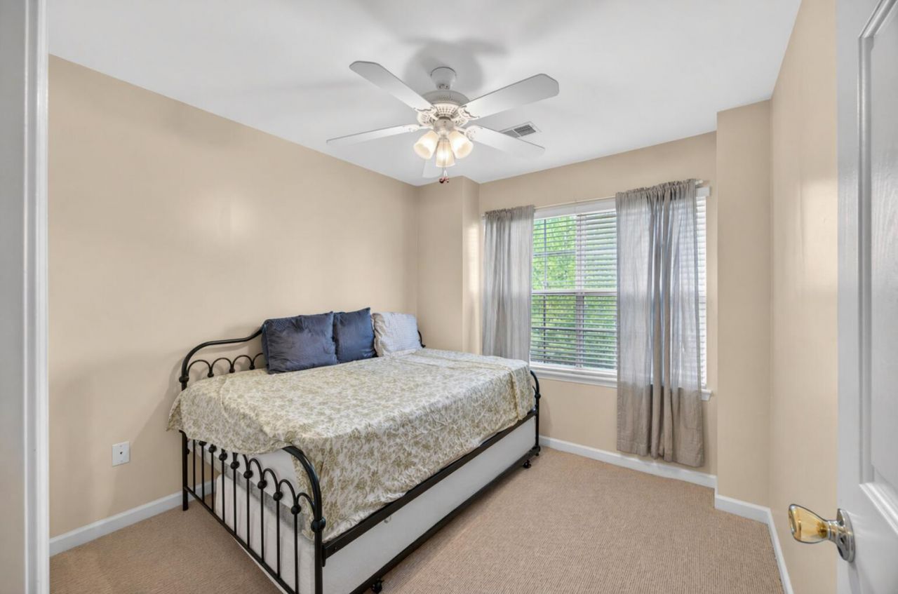 403 Tree Branch Circle Photo 12