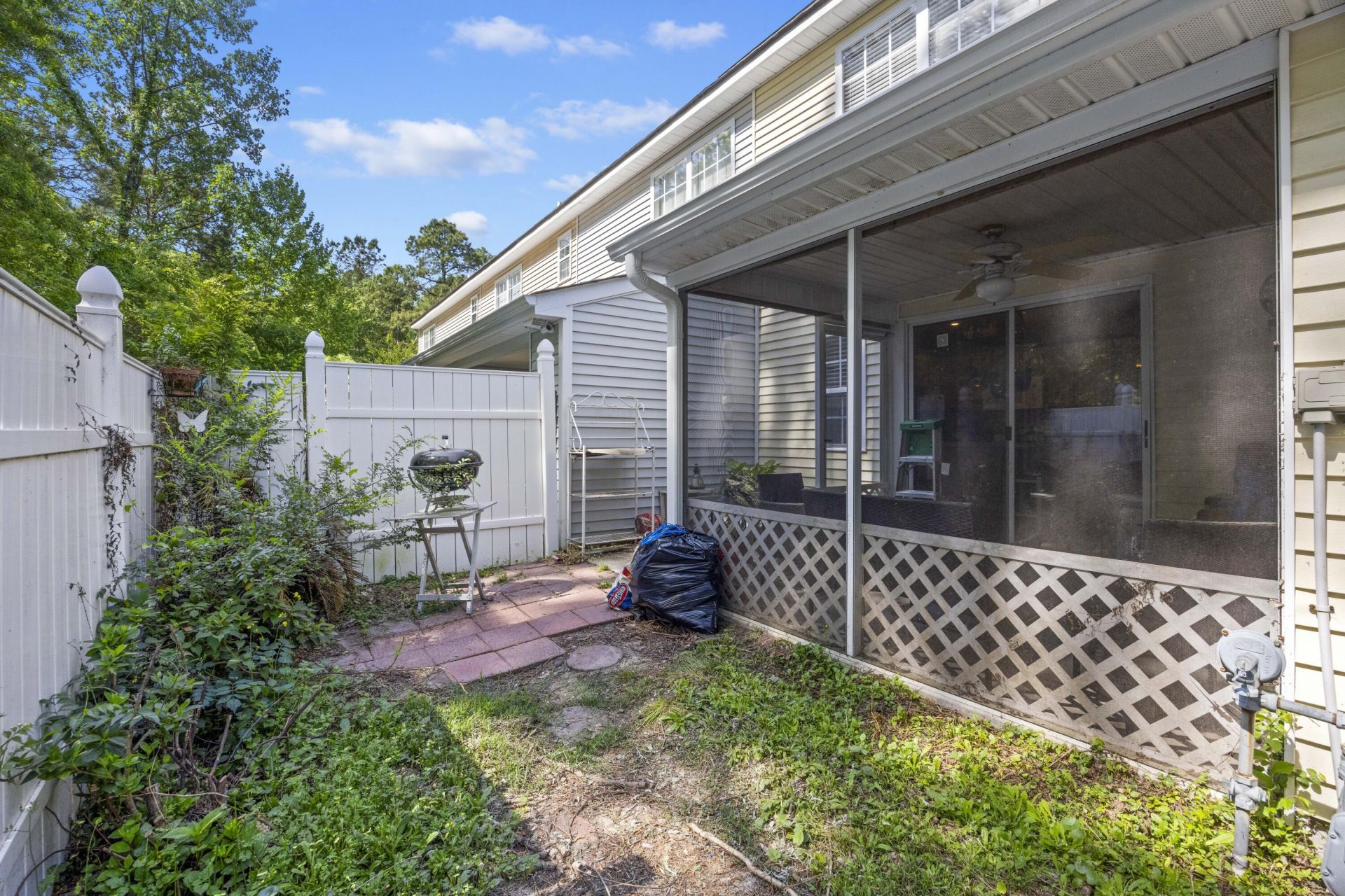 403 Tree Branch Circle Photo 19