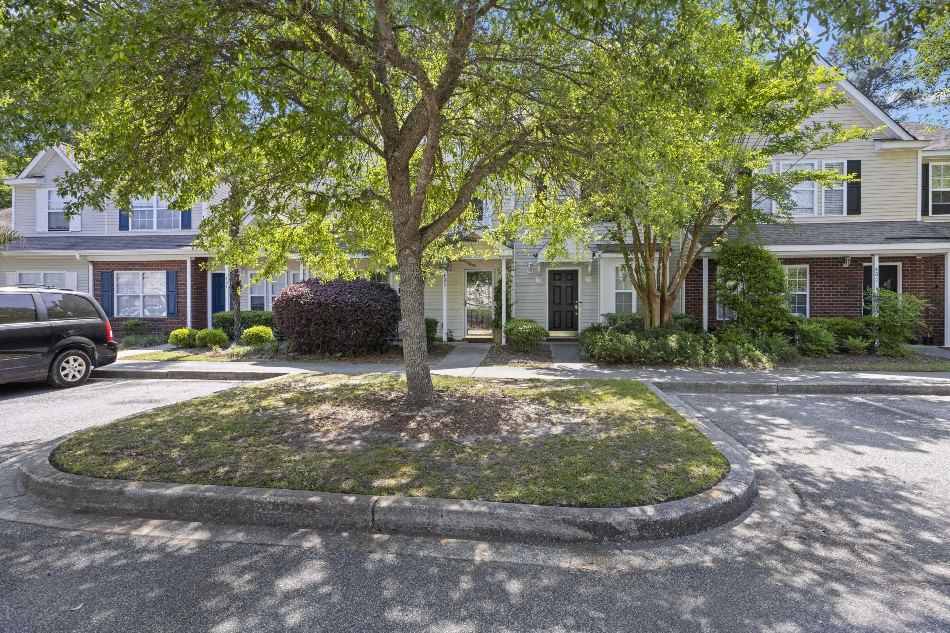 403 Tree Branch Circle Photo 21