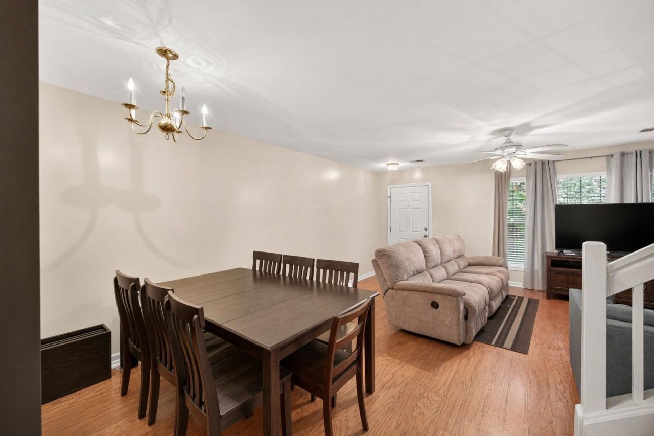 403 Tree Branch Circle Photo 5