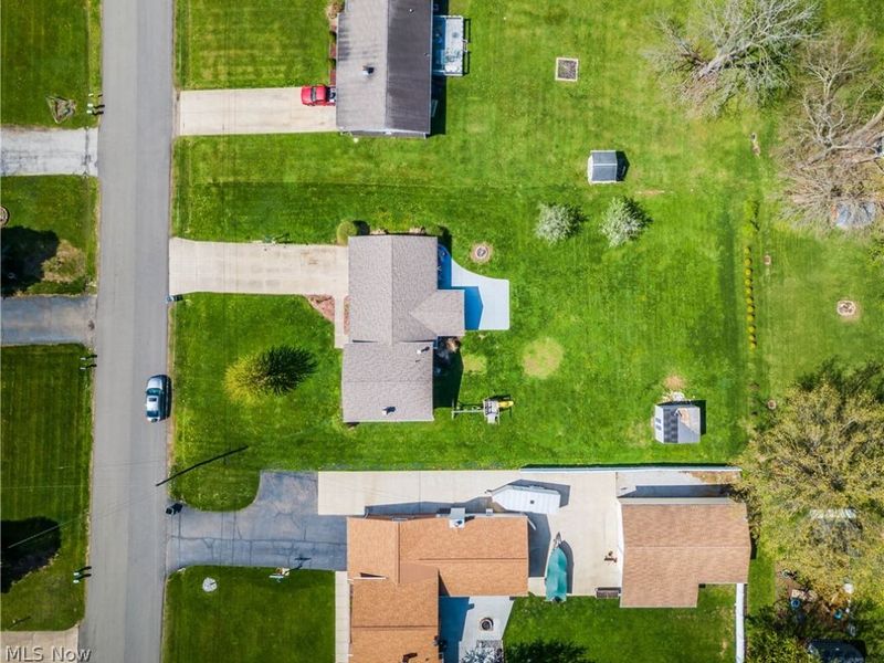 2375 Yorktown Street NW, Uniontown, OH 44685 Photo 30