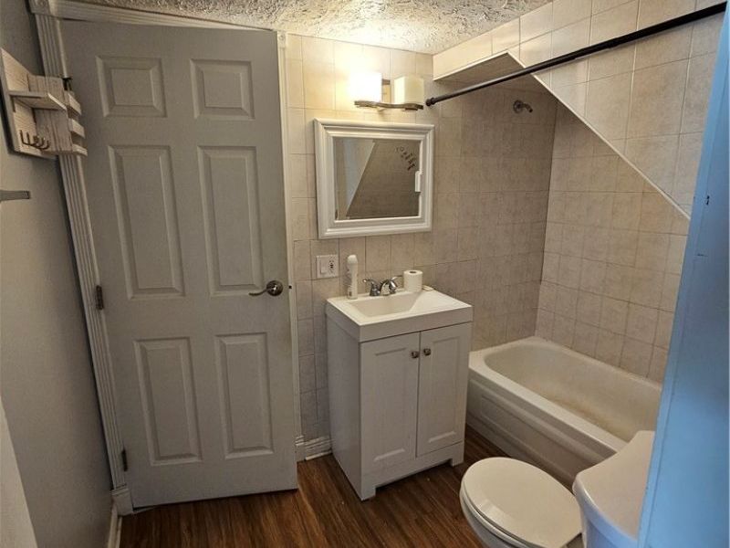 560 N Broadway Street, Medina, OH 44256 Photo 27