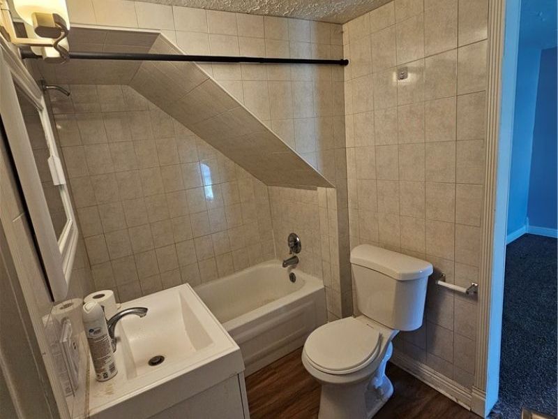 560 N Broadway Street, Medina, OH 44256 Photo 28