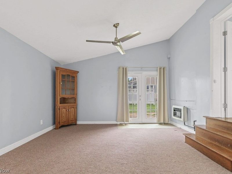 560 N Broadway Street, Medina, OH 44256 Photo 6