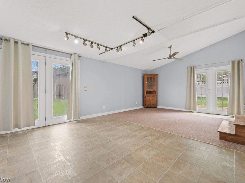 560 N Broadway Street, Medina, OH 44256 Photo 7
