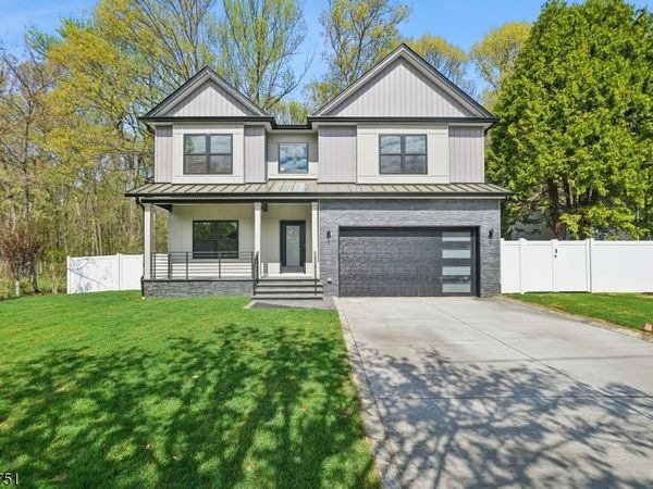 136 Irwin St, Springfield, NJ 07081