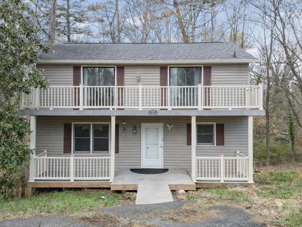 716 Prospect Hill DR , Martinsville, VA 24112