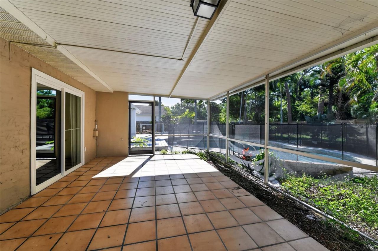 1150 52nd Street , Sarasota, FL 34234 Photo