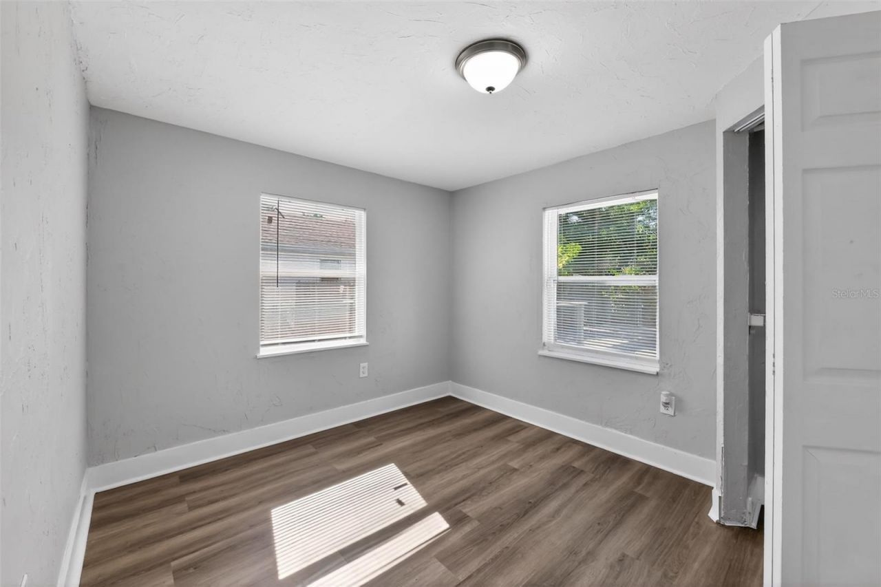 1150 52nd Street , Sarasota, FL 34234 Photo