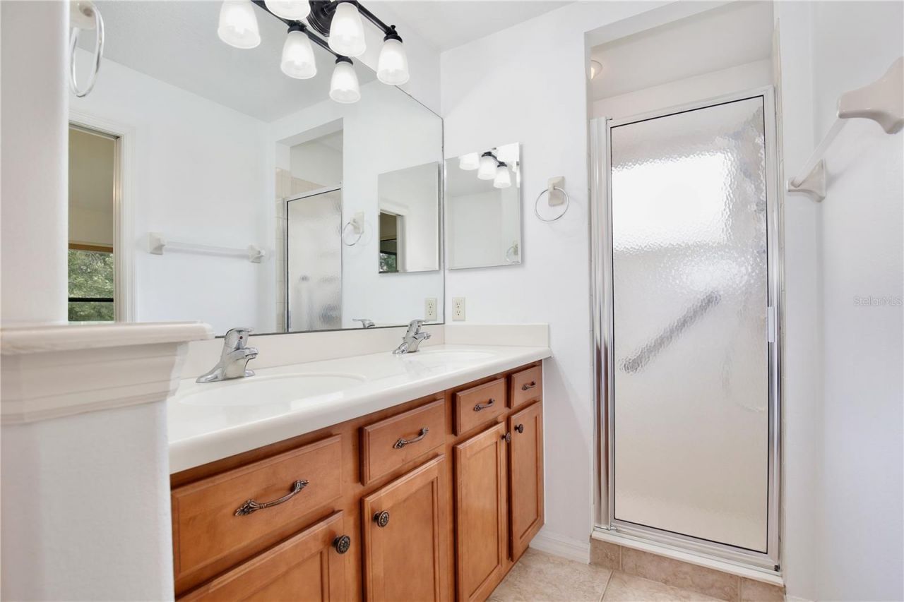 27210 Stoney Brook Drive , Leesburg, FL 34748 Photo